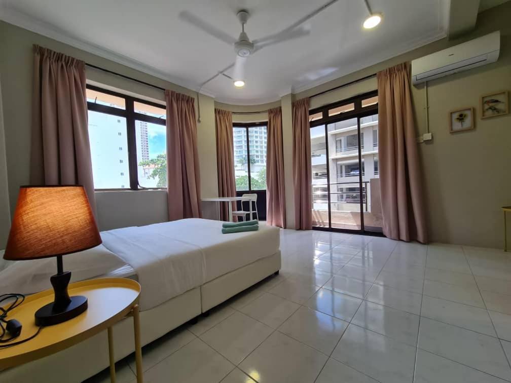 Mg Casa Inn - Mutiara Gurney George Town  Kültér fotó