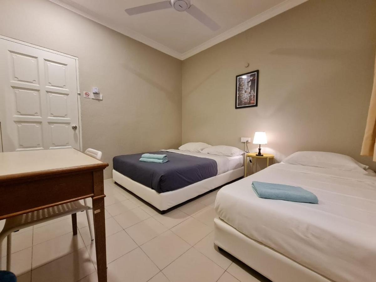 Mg Casa Inn - Mutiara Gurney George Town  Kültér fotó